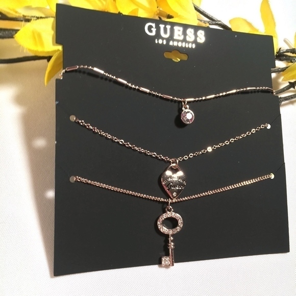 𝅺3/$29! GUESS Rose Gold Layered Necklace Key - Picture 7 of 7